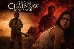 夕焼けの荒野に立つチェーンソーを持った大柄な男と、恐怖で振り向く女性を組み合わせたホラー風コラージュ画像。赤黒い背景に不気味なシルエットが重なり、1970年代風の粗いフィルム質感が緊張感を強調している。